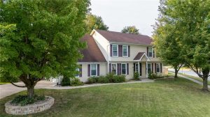 1327--Easton-Court-mls-2574381-image-1