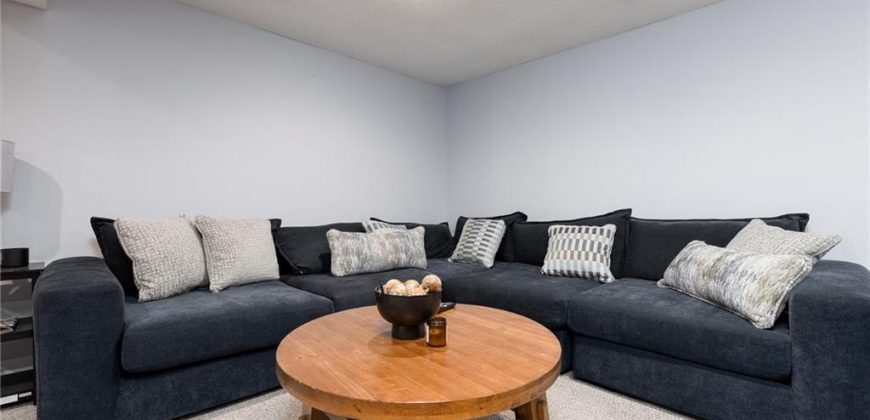 Homes for Sale in Liberty, MO 64068 | 1327  Easton Court