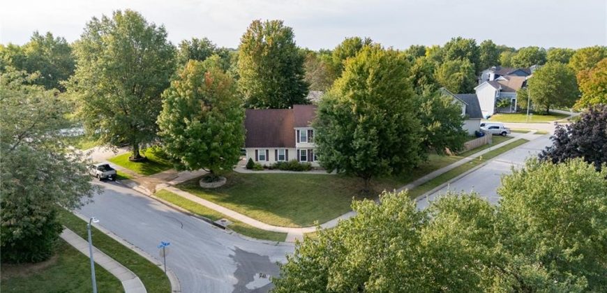 Homes for Sale in Liberty, MO 64068 | 1327  Easton Court