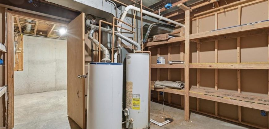 Homes for Sale in Kansas City, MO 64155 | 11018 N Kenwood Avenue