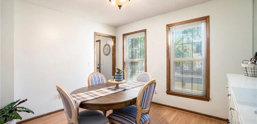 Homes for Sale in Gladstone, MO 64119 | 5820 N Indiana Avenue