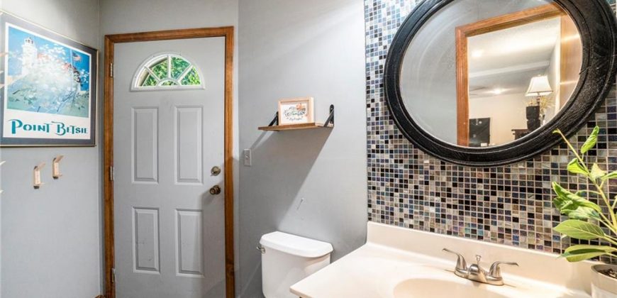 Homes for Sale in Gladstone, MO 64119 | 5820 N Indiana Avenue