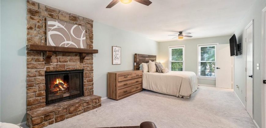 Homes for Sale in Gladstone, MO 64119 | 5820 N Indiana Avenue