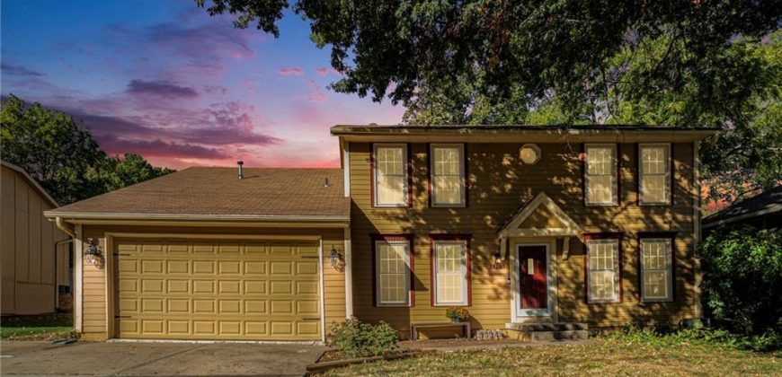 Homes for Sale in Gladstone, MO 64119 | 5820 N Indiana Avenue