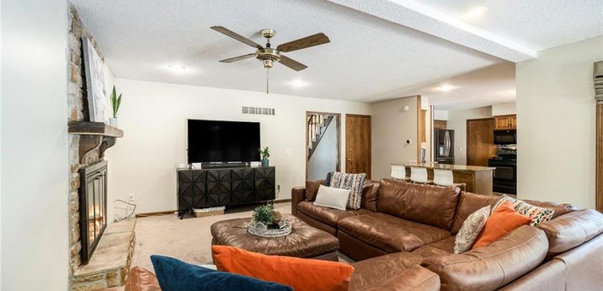 Homes for Sale in Gladstone, MO 64119 | 5820 N Indiana Avenue