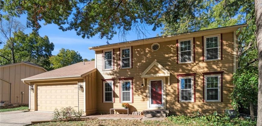 Homes for Sale in Gladstone, MO 64119 | 5820 N Indiana Avenue