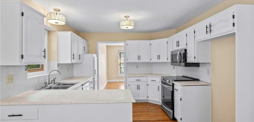 Homes for Sale in Kansas City, MO 64155 | 100 NE 111th Street