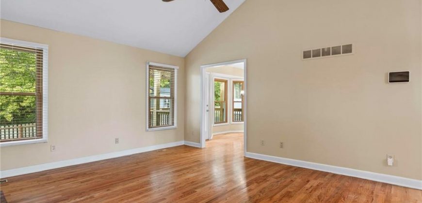 Homes for Sale in Kansas City, MO 64155 | 100 NE 111th Street