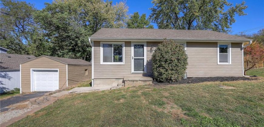 Homes for Sale in Kansas City, MO 64116 | 4011 NE Kelsey Road