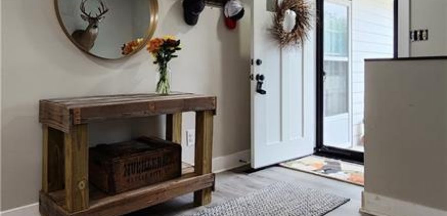 Homes for Sale in Excelsior Springs, MO 64024 | 812  Apple Blossom Street