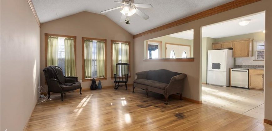 Homes for Sale in Kansas City, MO 64155 | 301 NE 103rd Street