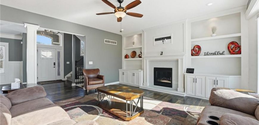 Homes for Sale in Parkville, MO 64152 | 5950  Thousand Oaks Drive