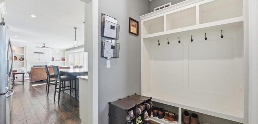 Homes for Sale in Parkville, MO 64152 | 5950  Thousand Oaks Drive