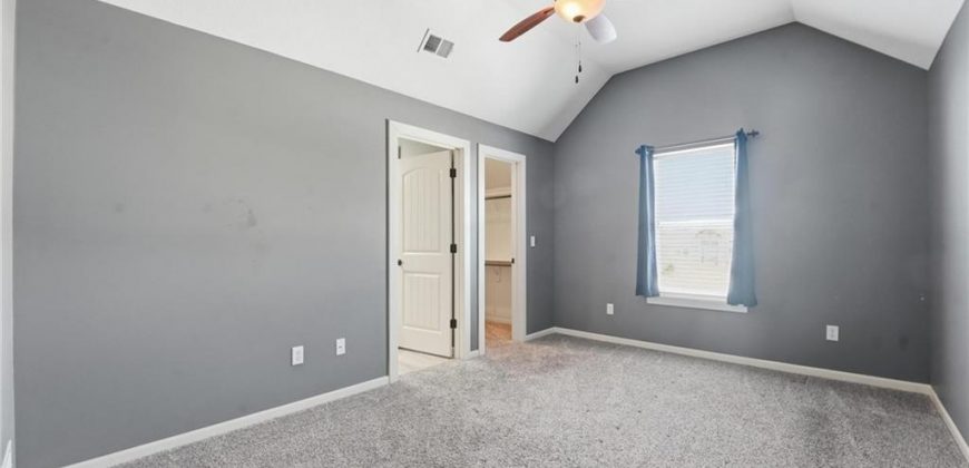 Homes for Sale in Parkville, MO 64152 | 5950  Thousand Oaks Drive