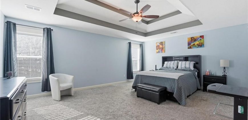 Homes for Sale in Parkville, MO 64152 | 5950  Thousand Oaks Drive