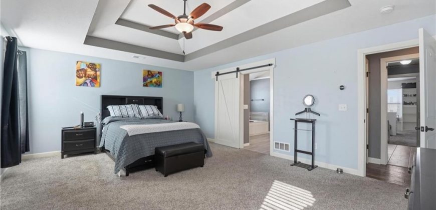 Homes for Sale in Parkville, MO 64152 | 5950  Thousand Oaks Drive