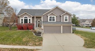 Homes for Sale in Kansas City, MO 64157 | 8508 NE 97th Terrace