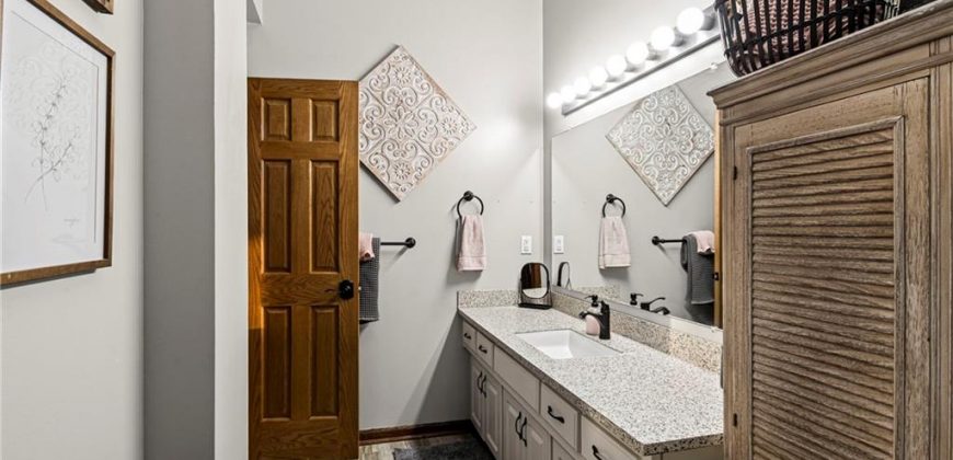 Homes for Sale in Kansas City, MO 64152 | 8032 N Everton Avenue