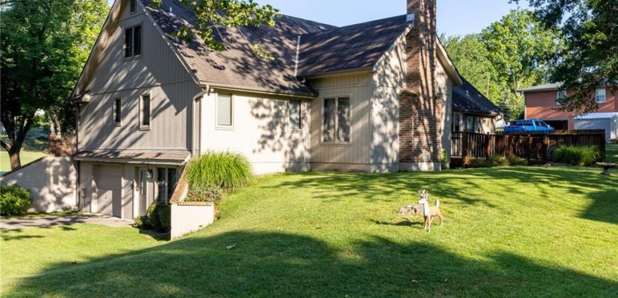 Homes for Sale in Weatherby Lake, MO 64152 | 8201 NW Potomac Avenue