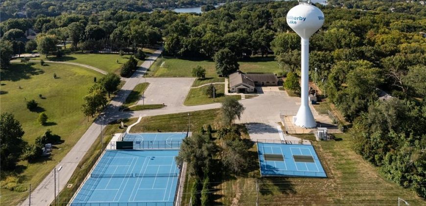 Homes for Sale in Weatherby Lake, MO 64152 | 8201 NW Potomac Avenue