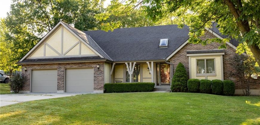 Homes for Sale in Weatherby Lake, MO 64152 | 8201 NW Potomac Avenue