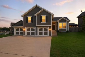 1043-E-14th-Street-mls-2562043-image-1