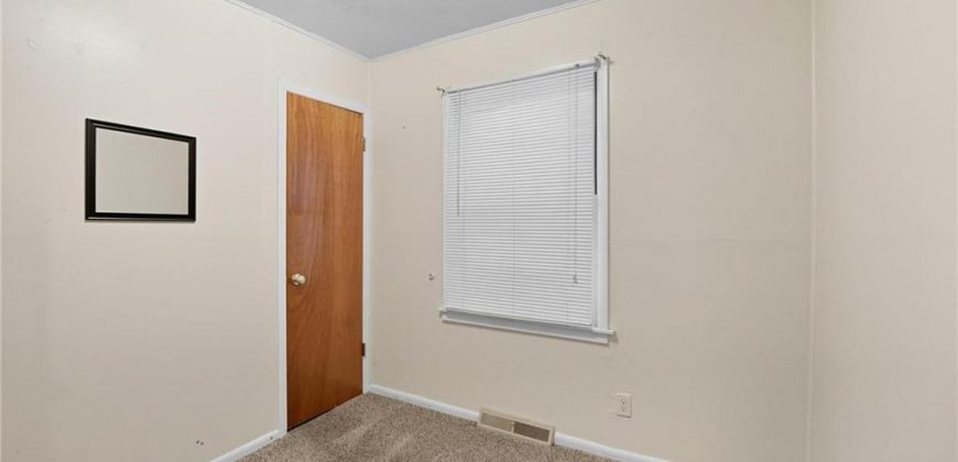 Homes for Sale in Gladstone, MO 64119 | 3712 NE 57th Terrace