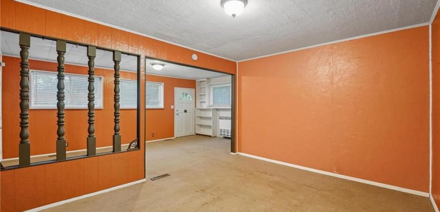 Homes for Sale in Gladstone, MO 64119 | 3712 NE 57th Terrace