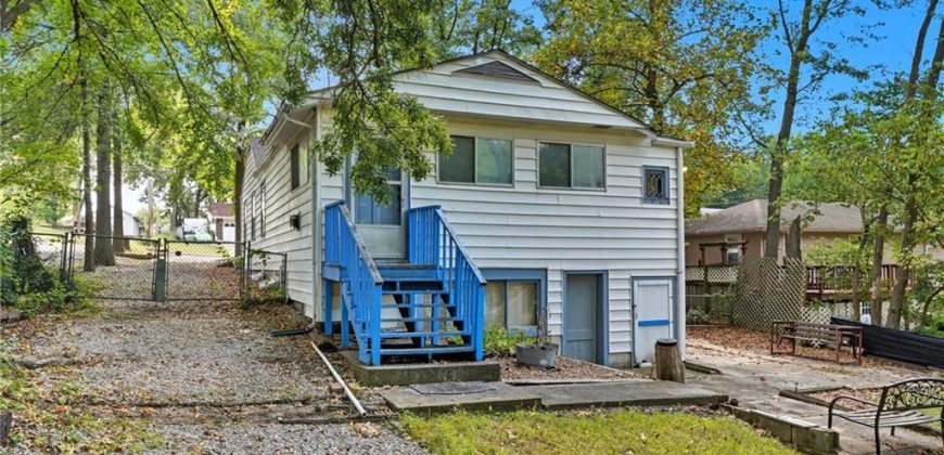 Homes for Sale in Gladstone, MO 64119 | 3712 NE 57th Terrace