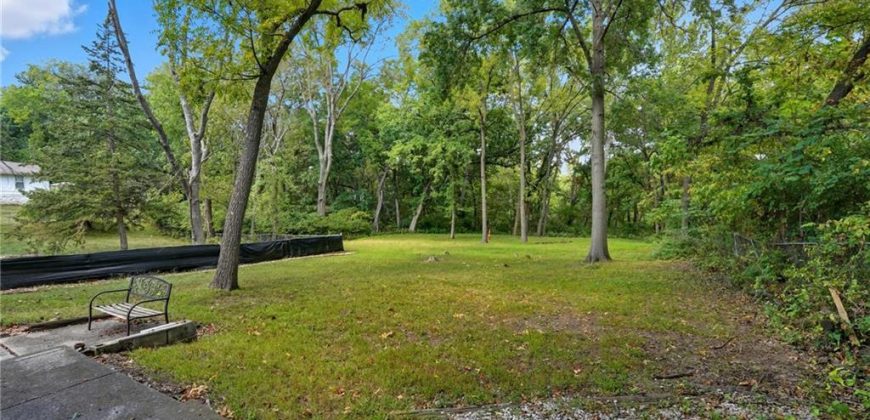 Homes for Sale in Gladstone, MO 64119 | 3712 NE 57th Terrace