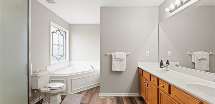 Homes for Sale in Kansas City, MO 64157 | 7808 NE 109th Circle