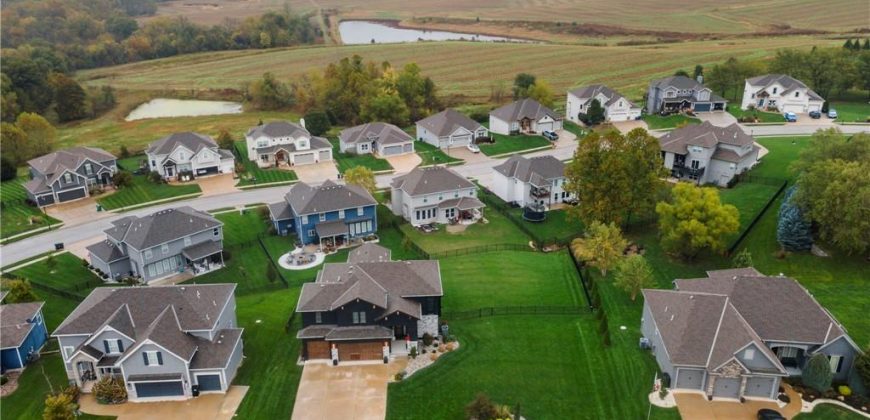 Homes for Sale in Platte City, MO 64079 | 17950 NW 130th Street