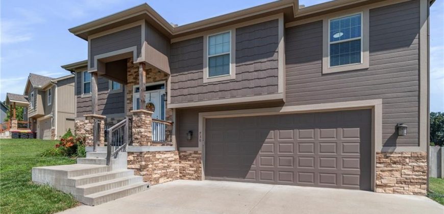 Homes for Sale in Kearney, MO 64060 | 730 E 13th Court