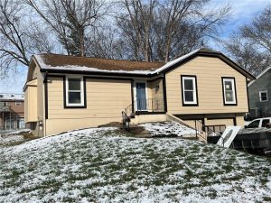 8702-N-Linda-Lane-mls-2589869-image-1