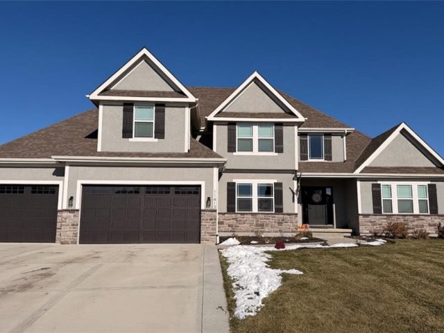 Homes for Sale in Kearney, MO 64060 | 11413  Switchgrass Street