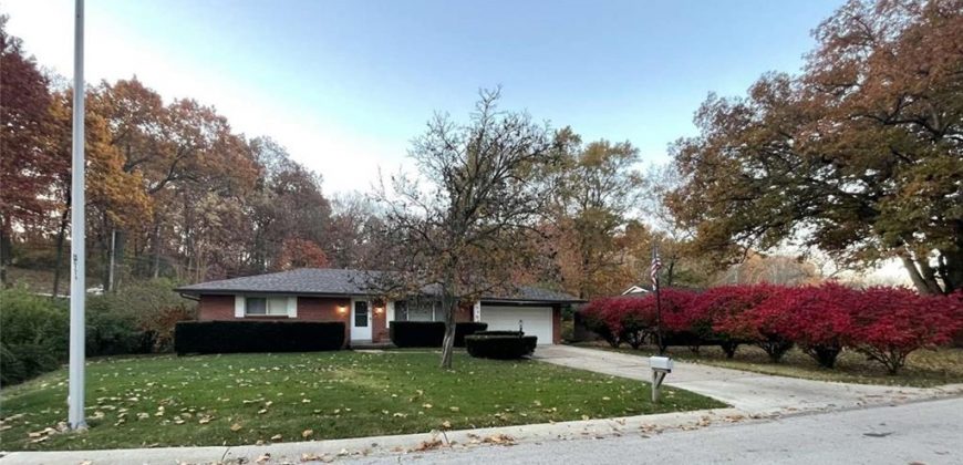 Homes for Sale in Kansas City, MO 64118 | 409 NW 58th Street