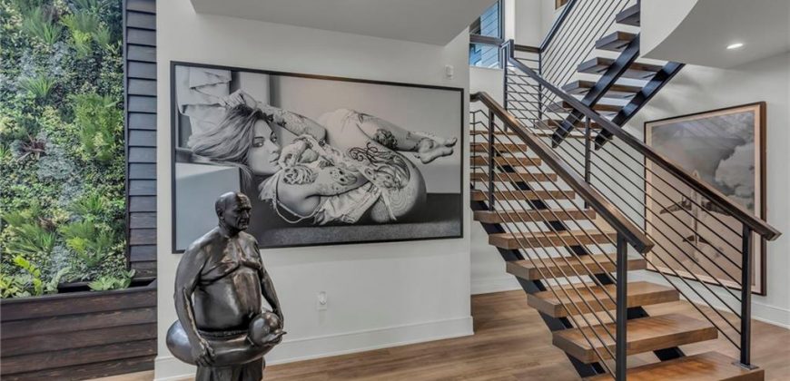 Homes for Sale in Kansas City, MO 64151 | 5842 N Lucerne Avenue