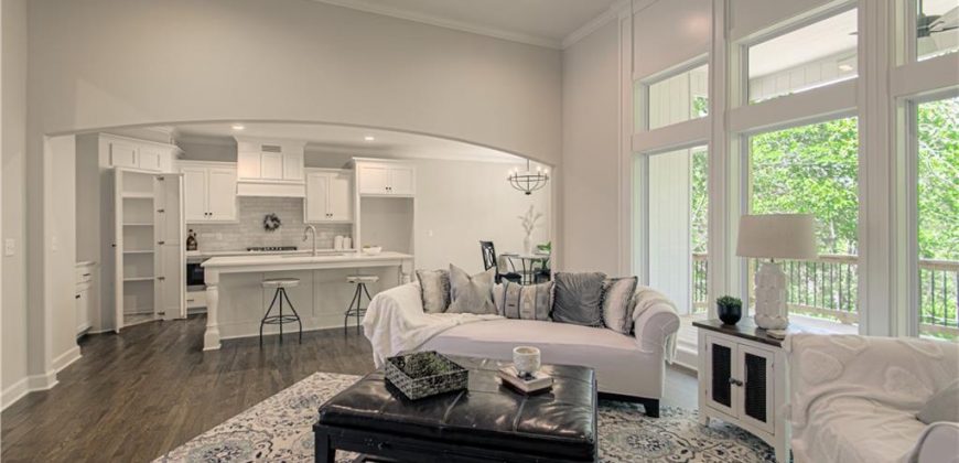 Homes for Sale in Kansas City, MO 64156 | 4818 NE 105th Street