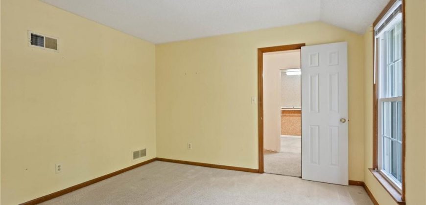 Homes for Sale in Kansas City, MO 64119 | 5807 N Cypress Avenue