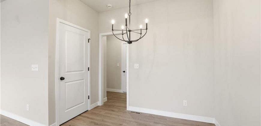 Homes for Sale in Kansas City, MO 64154 | 9633 N Colrain Avenue