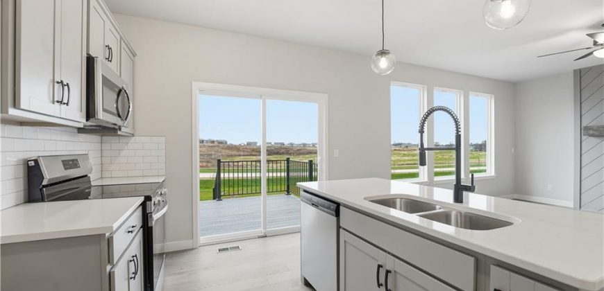 Homes for Sale in Kansas City, MO 64154 | 9633 N Colrain Avenue