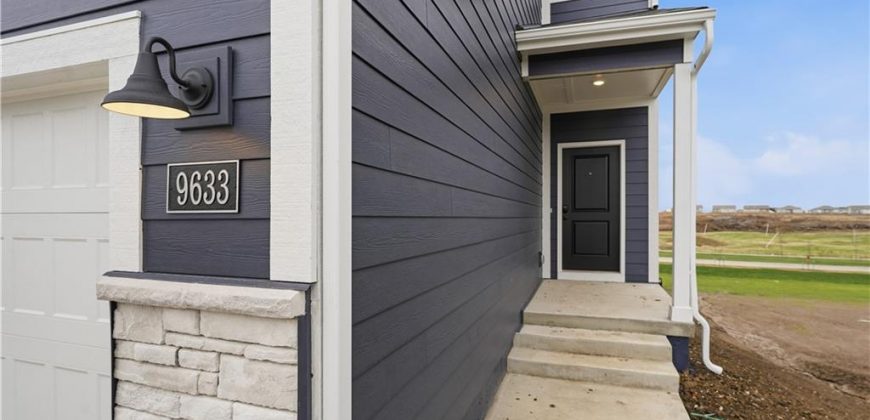 Homes for Sale in Kansas City, MO 64154 | 9633 N Colrain Avenue