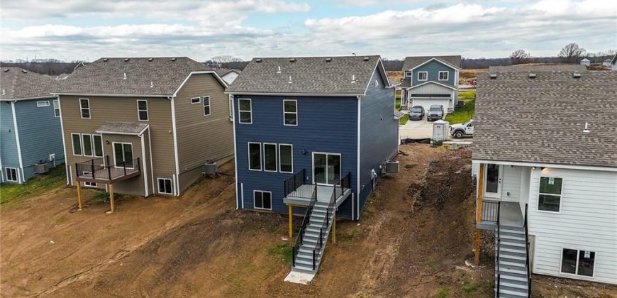 Homes for Sale in Kansas City, MO 64154 | 9633 N Colrain Avenue