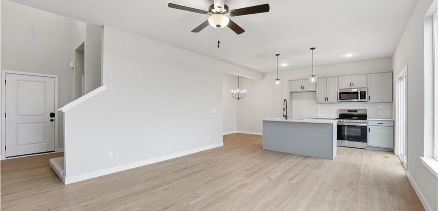 Homes for Sale in Kansas City, MO 64154 | 9633 N Colrain Avenue