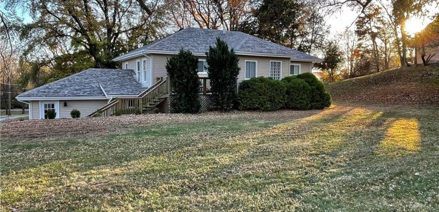 Homes for Sale in Kansas City, MO 64153 | 10207 NW Barry Road