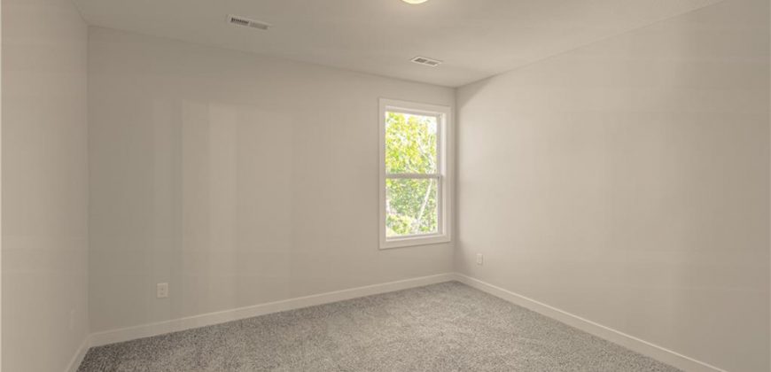 Homes for Sale in Kansas City, MO 64156 | 4814 NE 105th Street