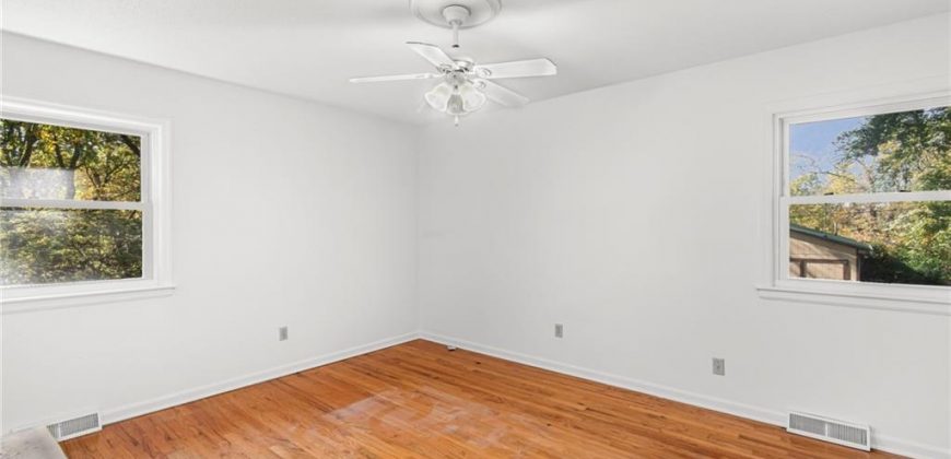 Homes for Sale in Kansas City, MO 64152 | 7702 NW Fawn Avenue