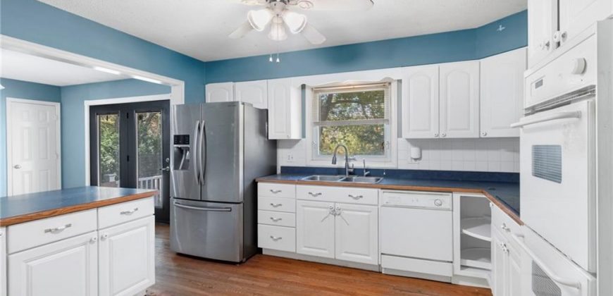 Homes for Sale in Kansas City, MO 64152 | 7702 NW Fawn Avenue