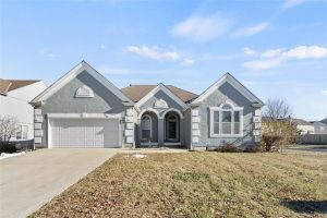 9301-N-Charlotte-Court-mls-2588379-image-1