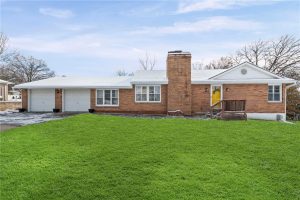 407-NE-61st-Terrace-mls-2589453-image-1